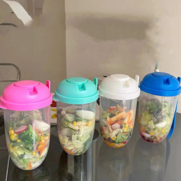 Portable Salad Cup with Fork and Cover – Elevate Your On-the-Go Ins Style Dining Experience